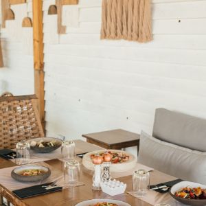 restaurant  